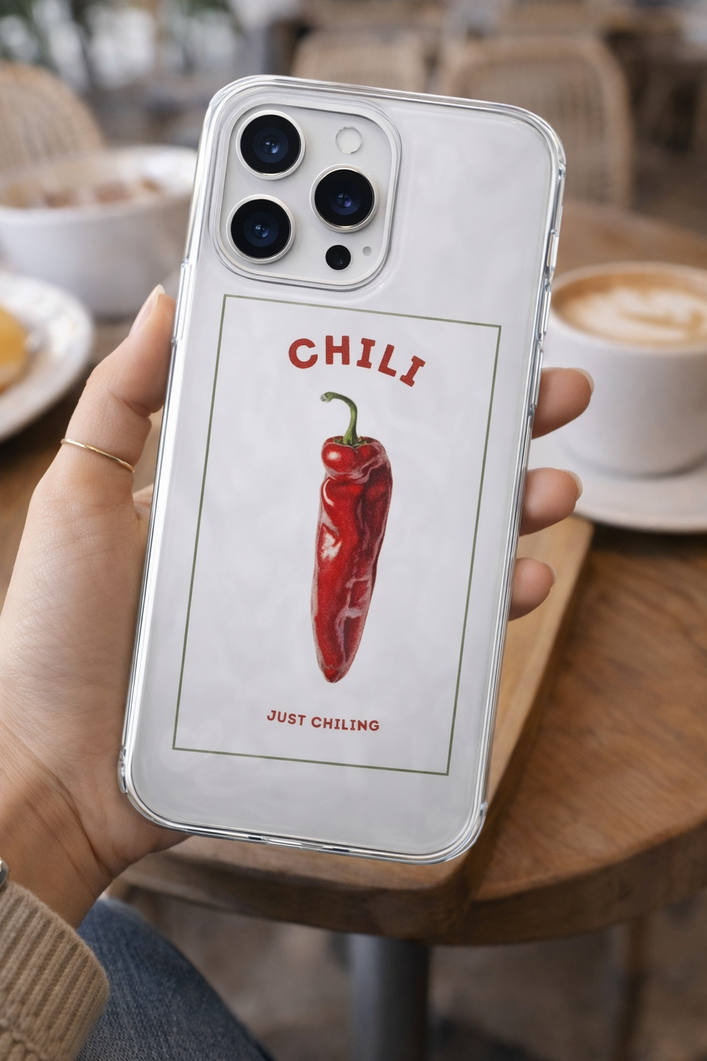 Chılı Tasarımlı Şeffaf Kılıf